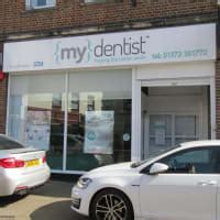 cosmetic dentist leatherhead